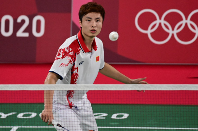 竞争激烈的 竞争激烈的