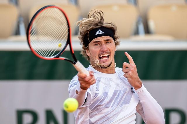 转身后的加 转身后的加