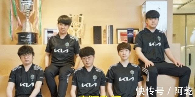 为边路拉扯 为边路拉扯