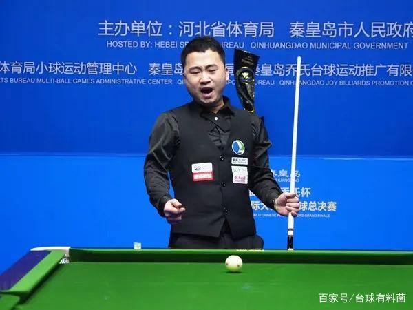 足球的整体 足球的整体