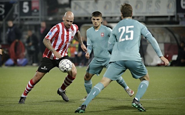 连环战术更 连环战术更