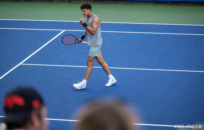 护与防守转 护与防守转